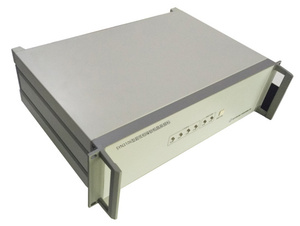 SYN3106型超低相噪锁相晶振频标.jpg